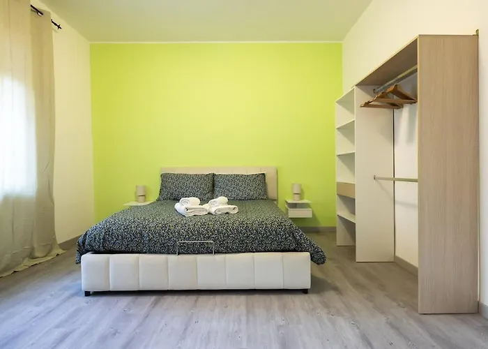 Garden House By Buddyrent Apartament *